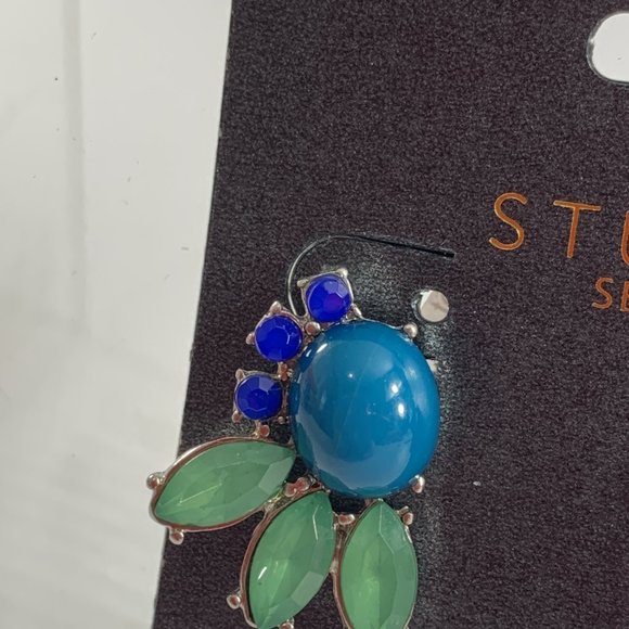Studio Select Green Blue Earrings Silver Tone Studs New on Card - Picture 3 of 5